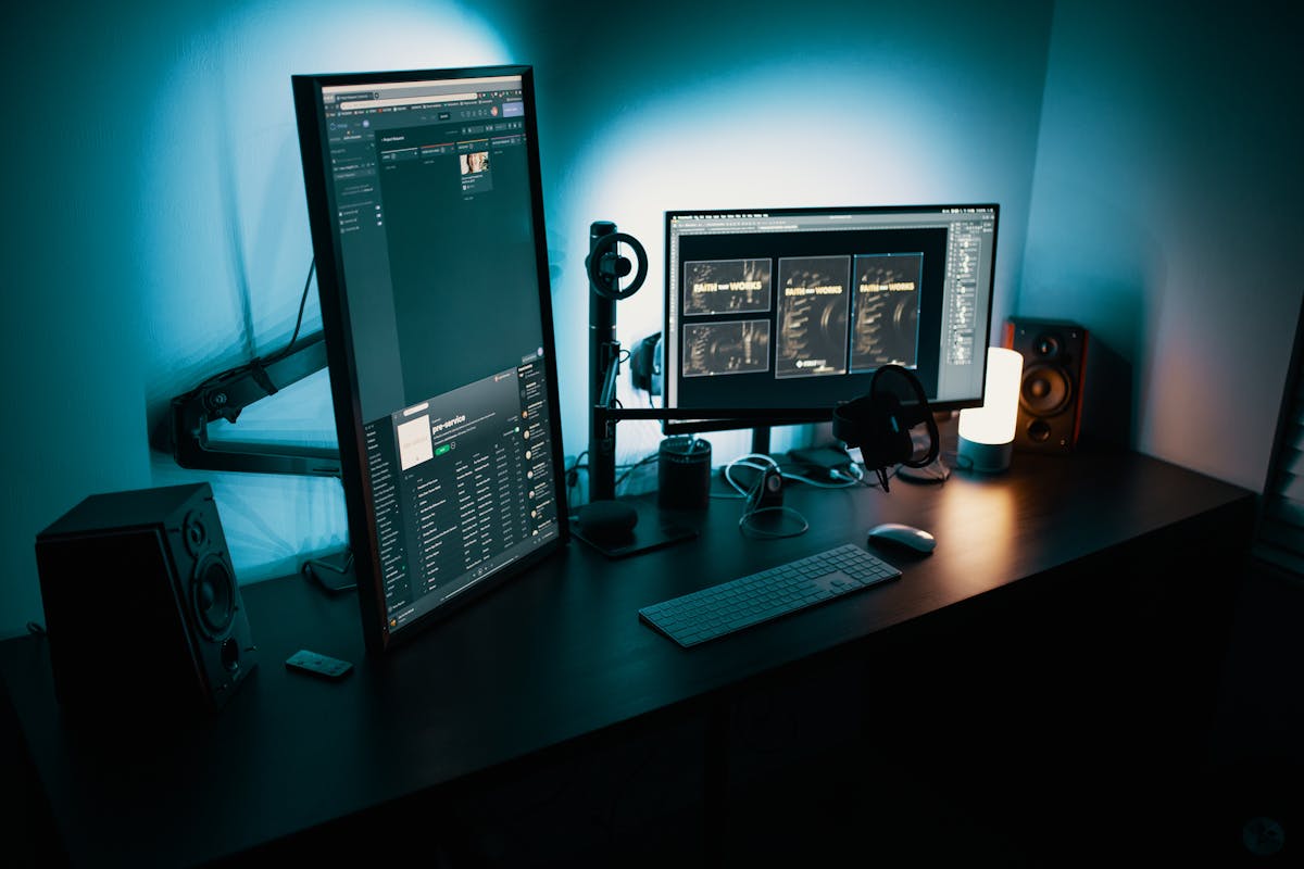 Enterprise desktop workflow running in a secured workspace